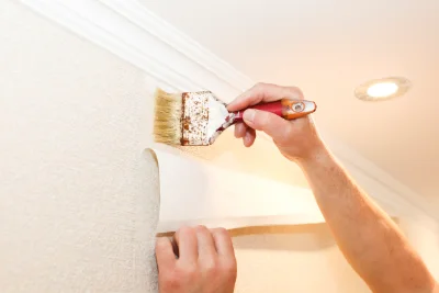 Pose de papier peint à Mancy — revêtements muraux et toiles de verre